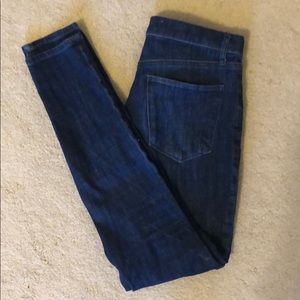 Gap true skinny jeans / high rise